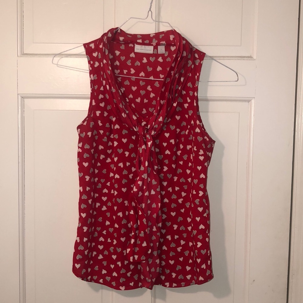 Heart collar shirt